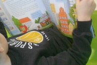 Vorlesebesuch von Schulkindern